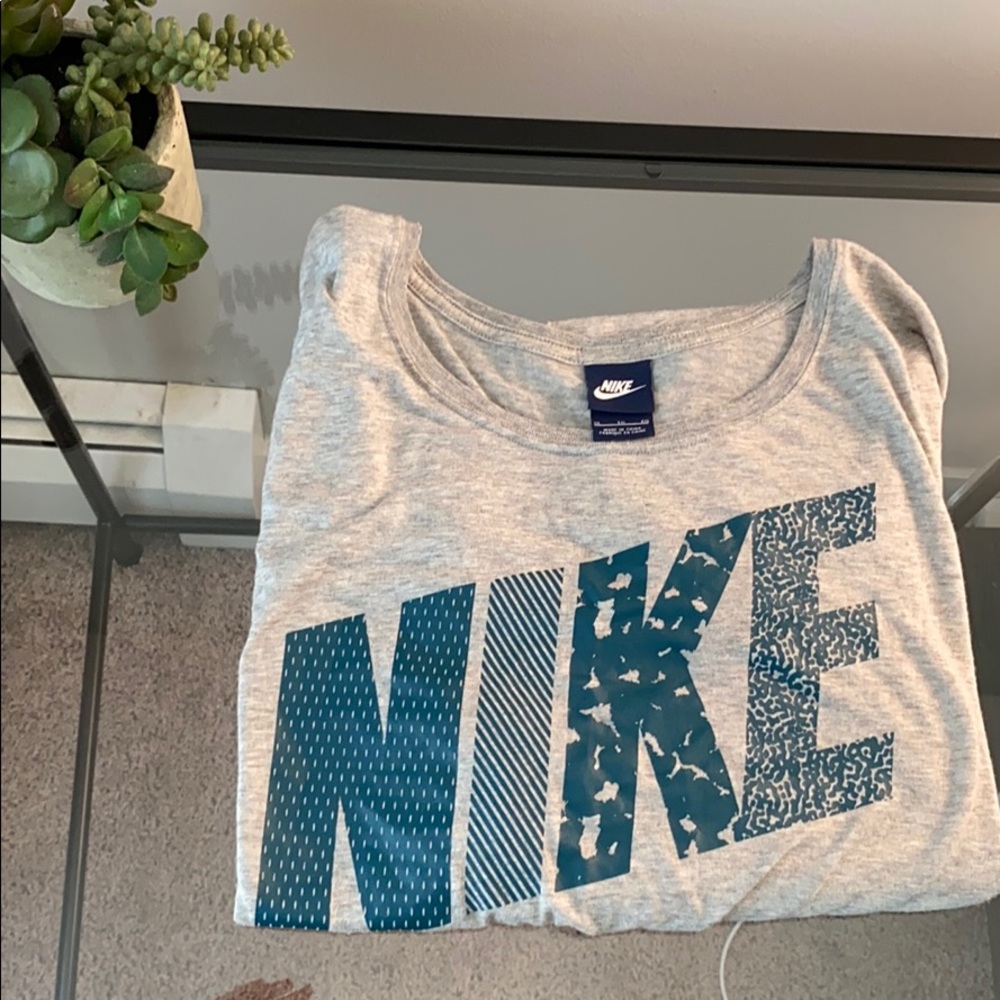 Nike long sleeve